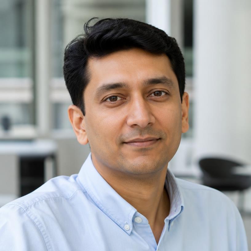 Naveen V., SEO agency